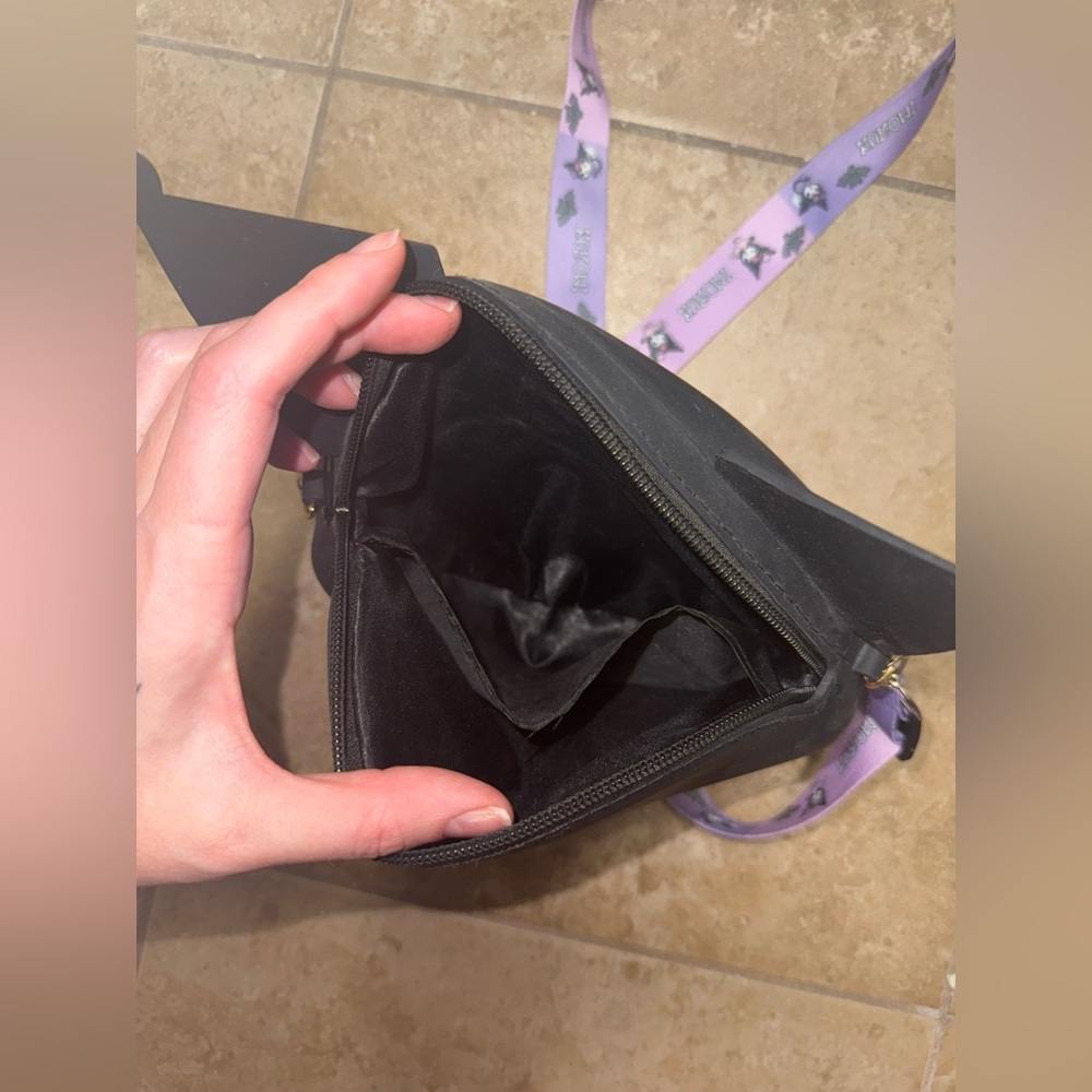 Silicon Kuromi purse - Picture 5 of 5